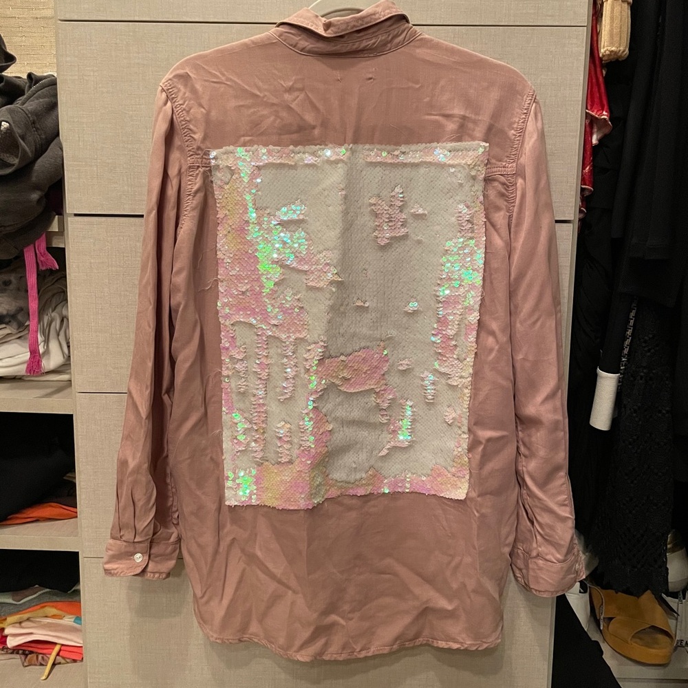 HTrailz sequin top